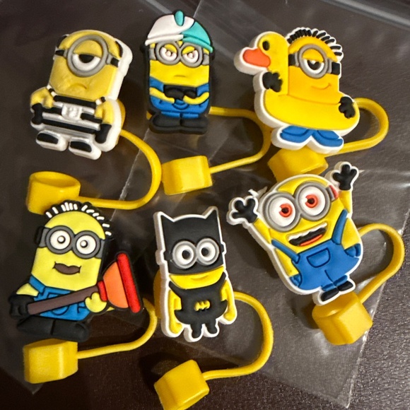 You pick (3) - Minions Straw Toppers NEW - Picture 9 of 9